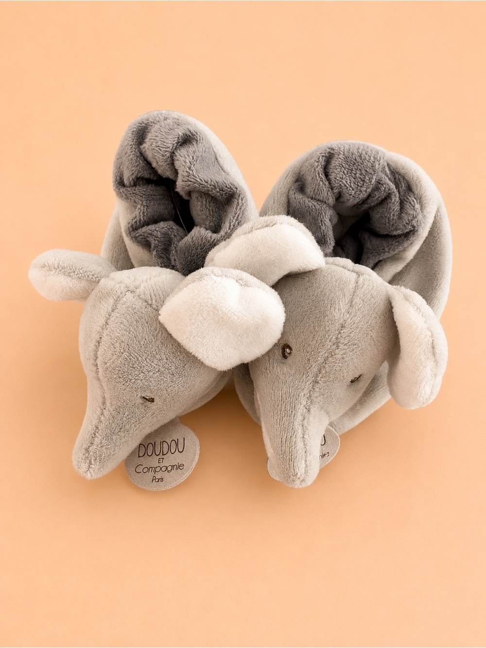 🐻 GRAY ELEPHANT RATTLE NEWBORN SLIPPERS